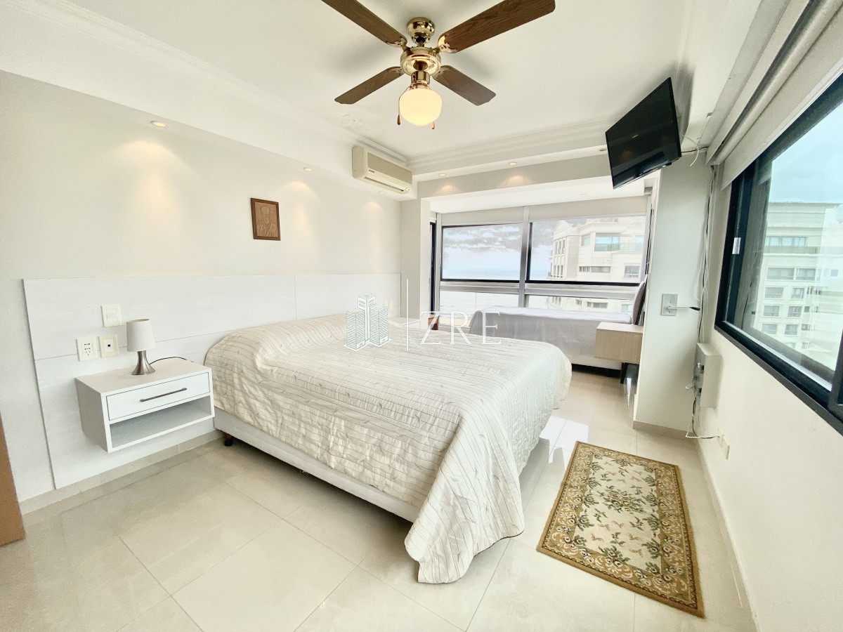 Apartamento ID.279 - Venta apartamento 4 dormitorios playa brava Punta del Este