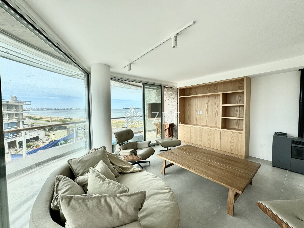 Apartamento ID.805 - Venta apartamento  2 Dormitorios + Servicio.