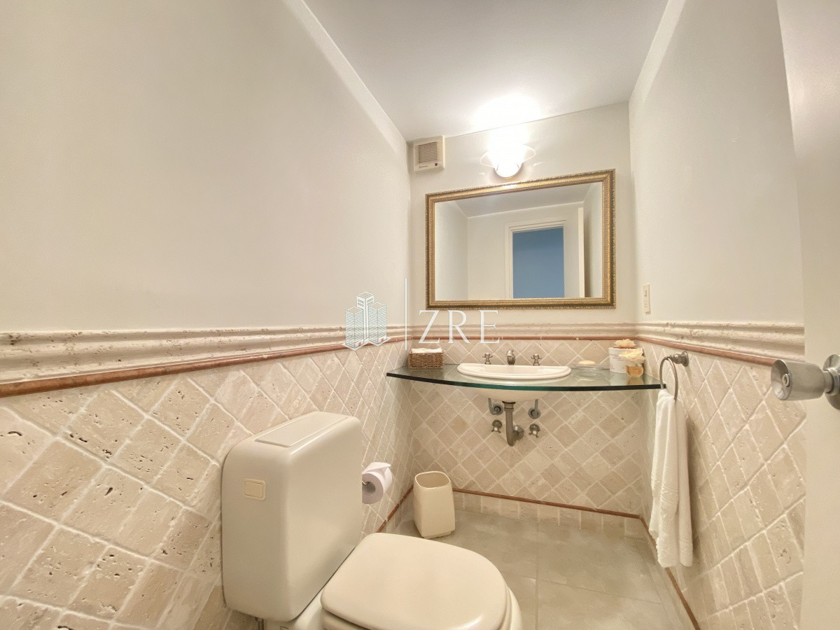 Apartamento ID.289 - Venta apartamento 3 dormitorios. Playa mansa, Punta del Este  