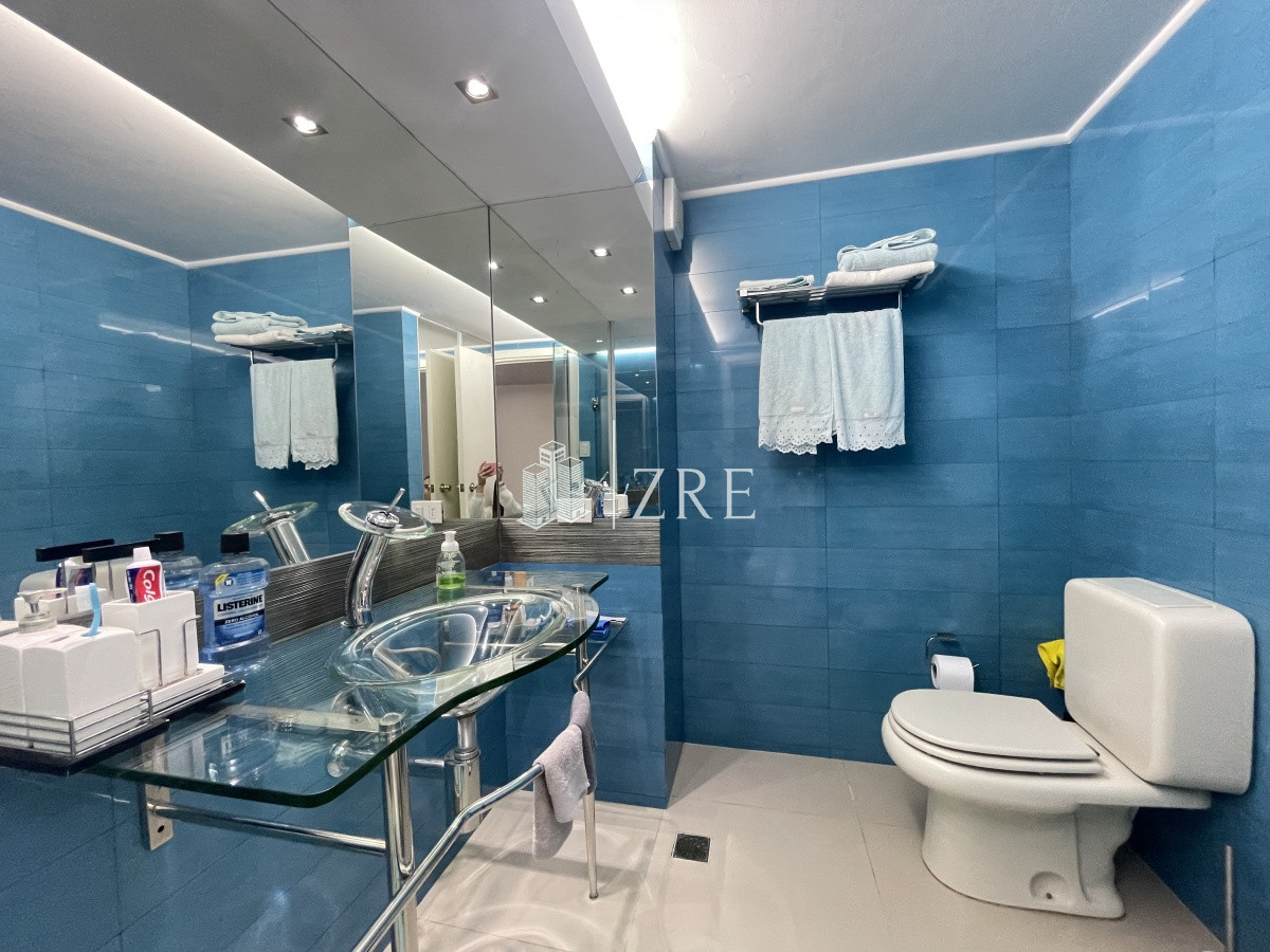 Apartamento ID.496 - Venta apartamento 3 dormitorios playa mansa Punta del Este