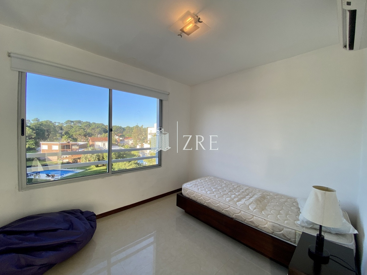 Apartamento ID.374 - Venta apartamento Penthouse primera linea de Playa Mansa!