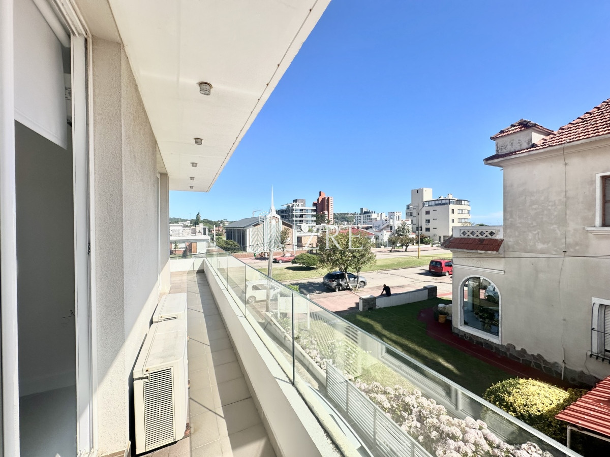 Apartamento ID.740 - Venta Departamento  1 dormitorio Piriápolis 