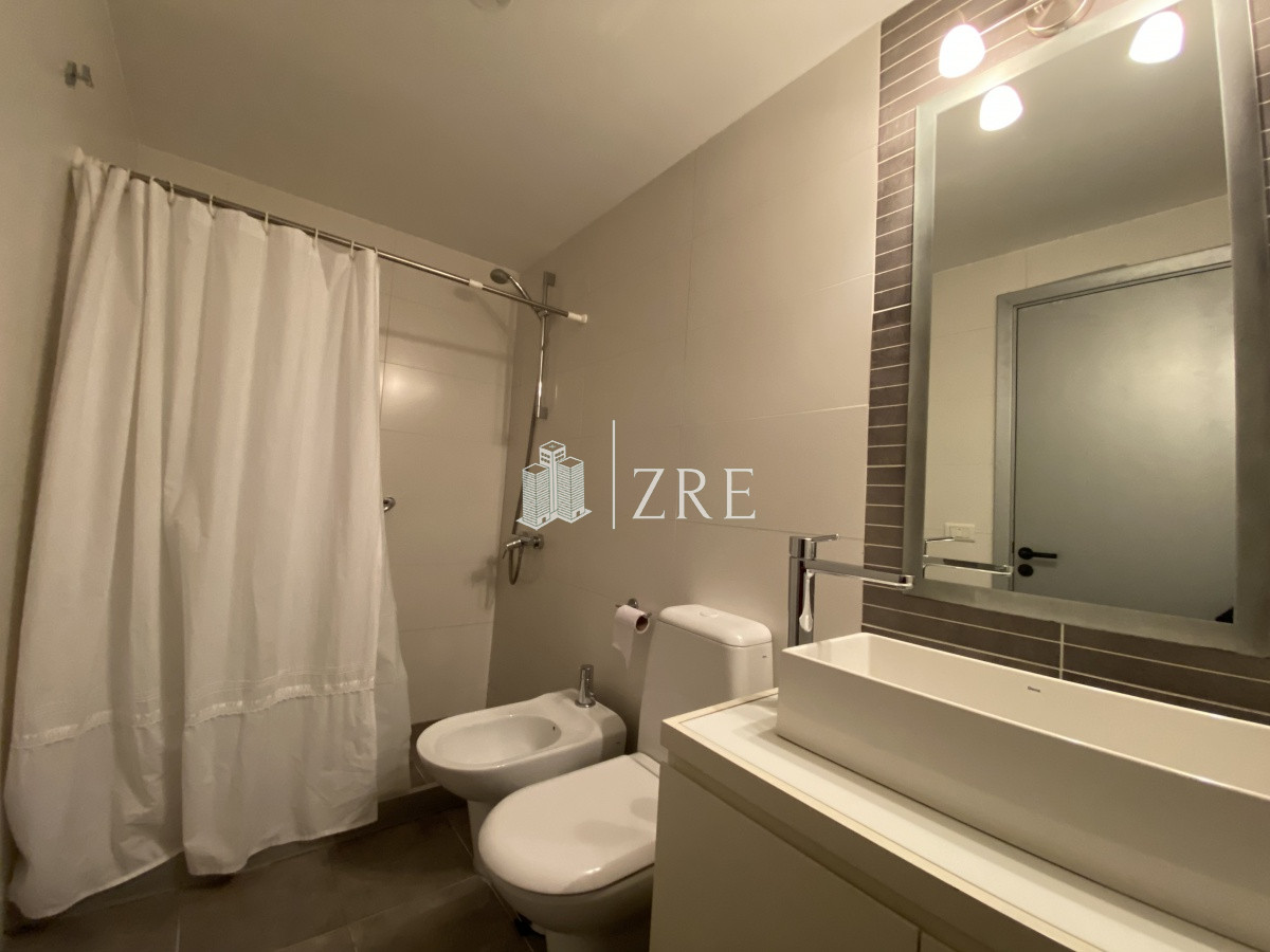 Apartamento ID.902 - Venta apartamento 2 dormitorios Punta del Este