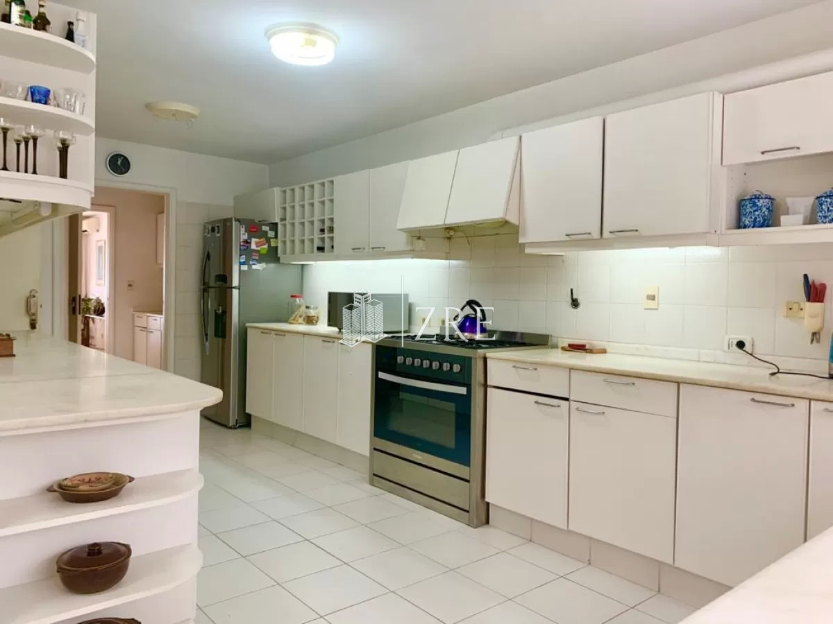 Apartamento ID.297 - Venta apartamento 4 dormitorios  Punta del Este