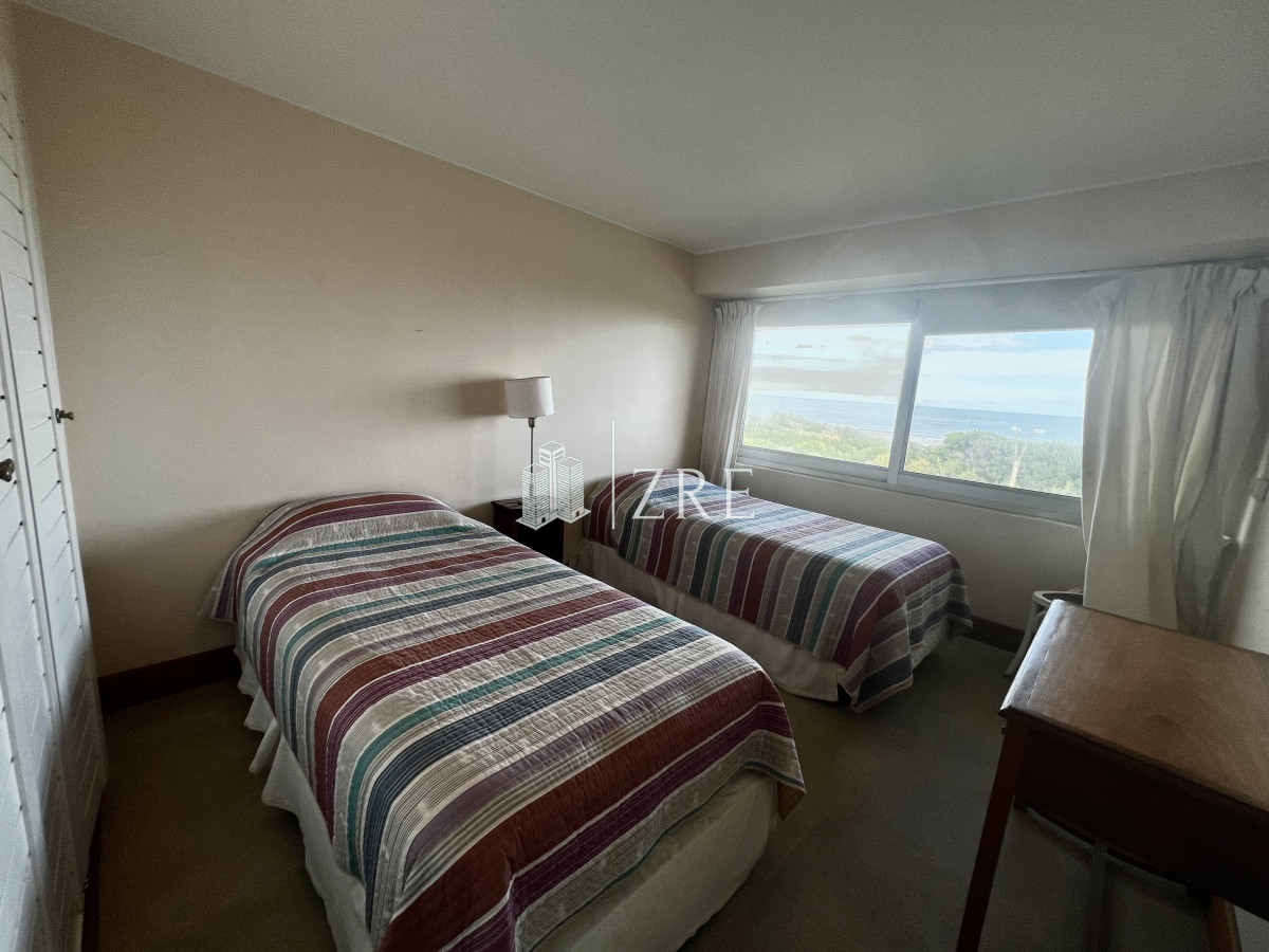 Apartamento ID.122 - Venta Penthouse Primera línea Brava