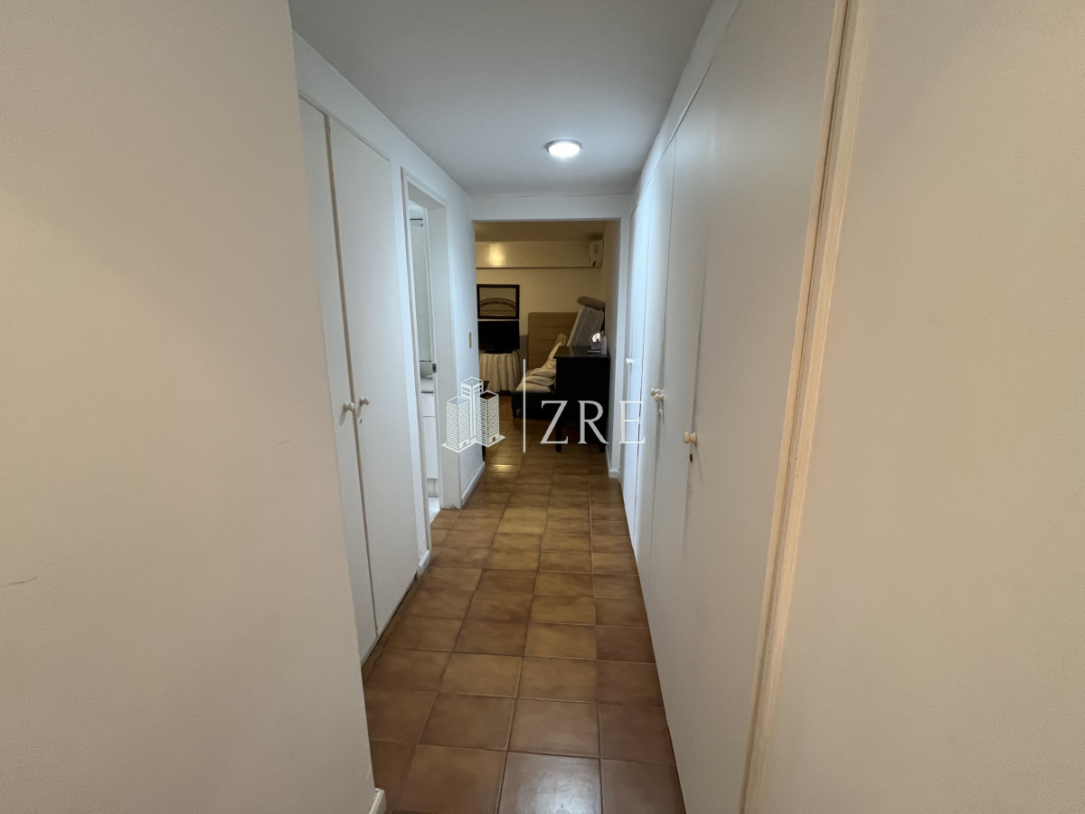Apartamento ID.640 - Venta apartamento cuatro dormitorios, Península. Punta Del Este 