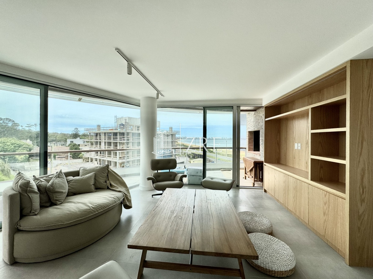 Apartamento ID.805 - Venta apartamento  2 Dormitorios + Servicio.