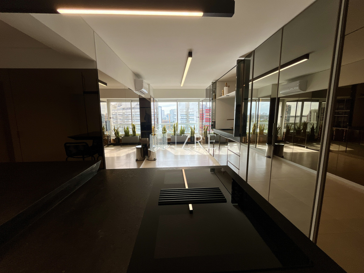 Apartamento ID.668 - Venta apartamento 4 dormitorios. Playa brava, Punta del Este 