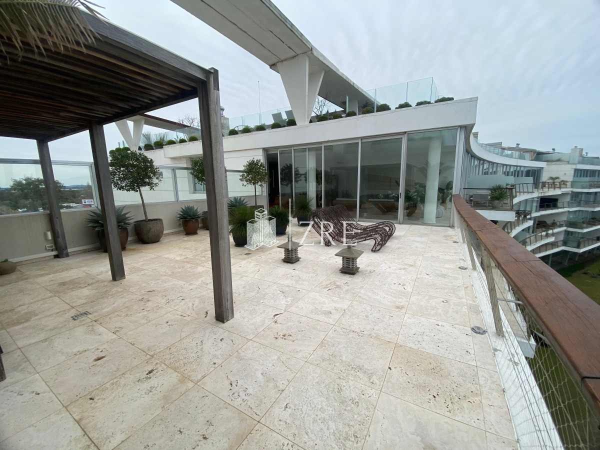 Apartamento ID.714 - Venta apartamento 3 dormitorios. 