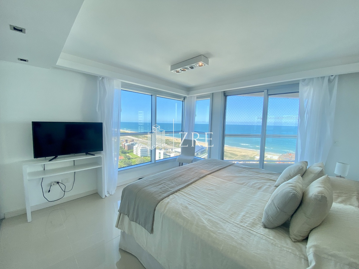 Apartamento ID.244 - Venta apartamento 3 dormitorios punta del este