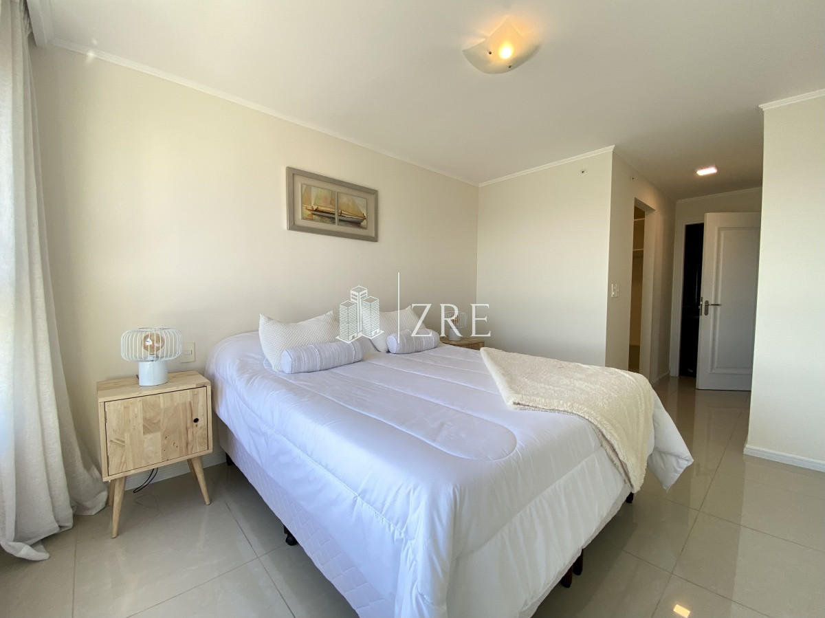 Apartamento ID.300 - VENTA  APARTAMENTO 2 DORMITORIOS IMPERIALE PUNTA DEL ESTE