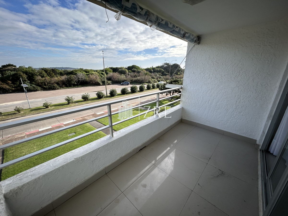 Apartamento ID.85 - Venta apartamento primera linea Punta del Este 3 dormitorios