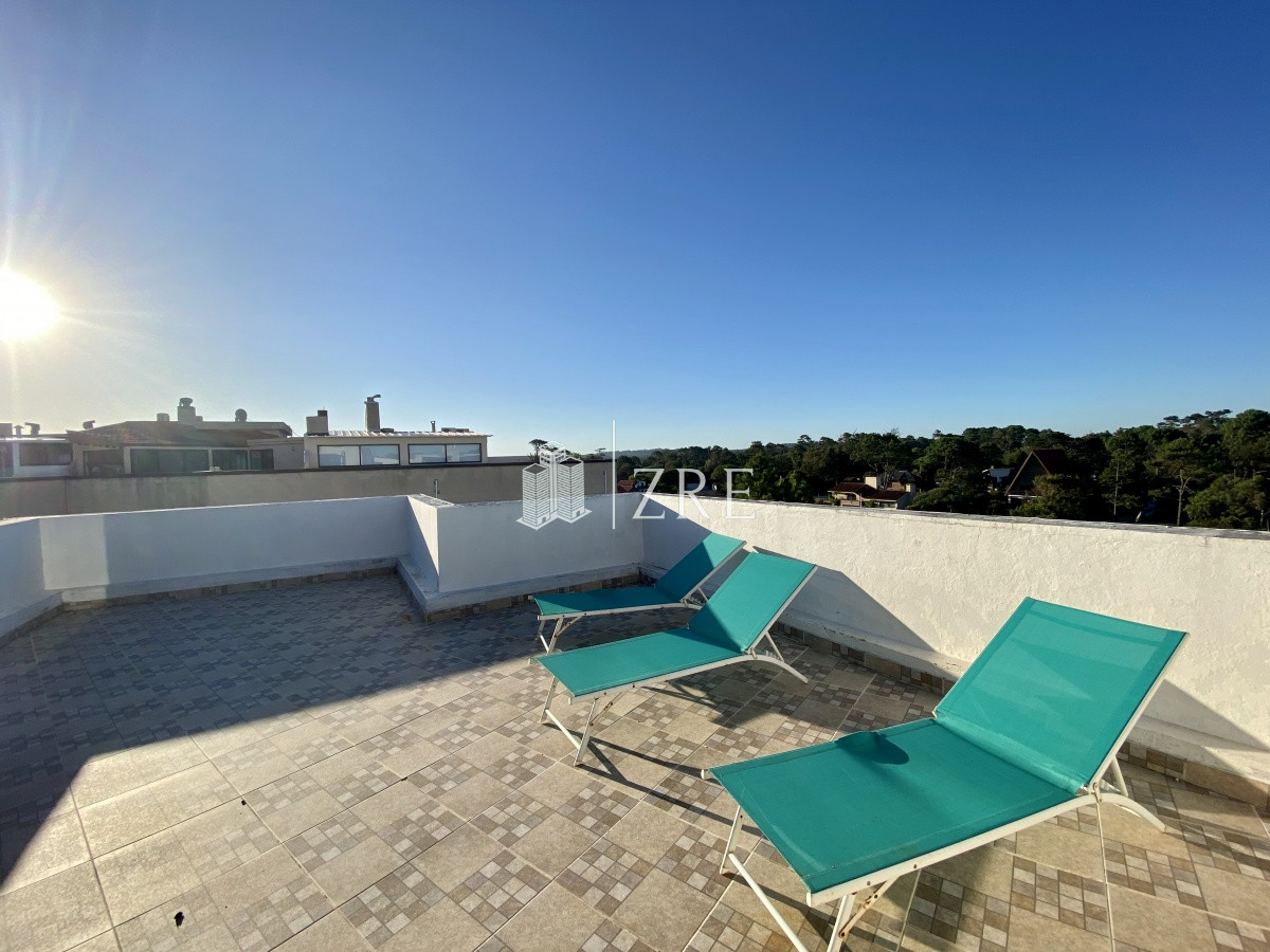 Apartamento ID.374 - Venta apartamento Penthouse primera linea de Playa Mansa!