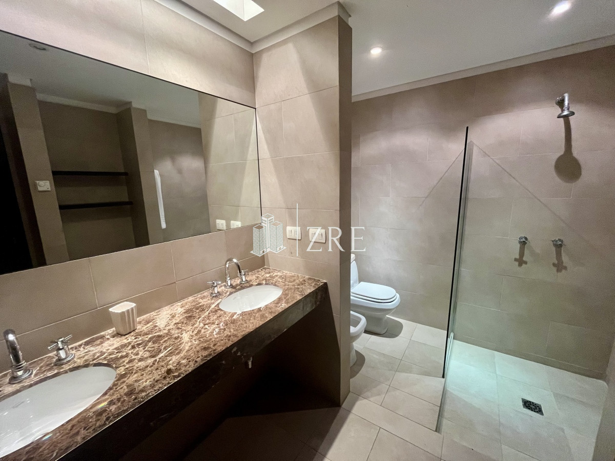 Apartamento ID.534 - Venta apartamento 3 dormitorios. La barra, Punta del Este 