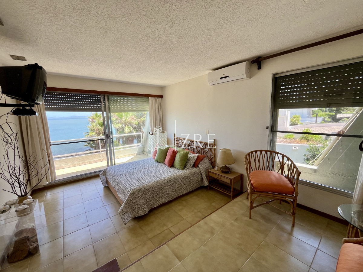 Apartamento ID.685 - Venta Apartamento en venta 3 dormitorios y dependencia en Punta Ballena