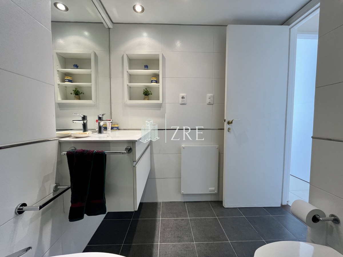 Apartamento ID.93 - Venta apartamento vista Playa mansa, Punta del Este