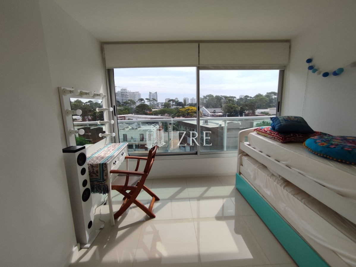 Apartamento ID.262 - Venta Departamento - 2 Dormitorios 2 Baños - Playa Brava 