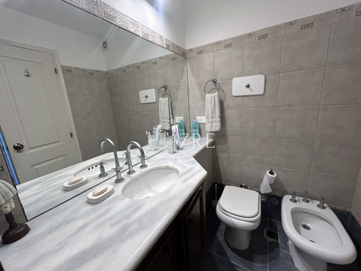 Apartamento ID.83 - Venta penthouse duplex Punta del Este primera linea Playa Mansa