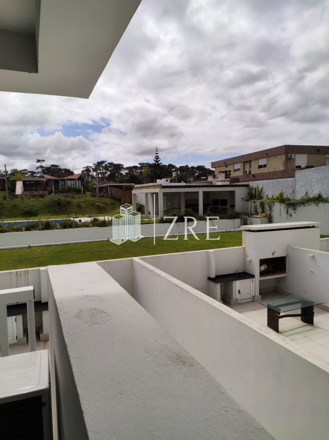 Apartamento ID.465 - Venta apartamento en primera linea con espectacular vista al mar!