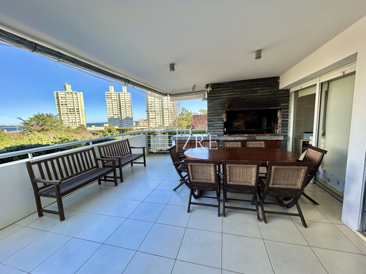 Apartamento ID.745 - Venta apartamento Punta del Este 3 dormitorios