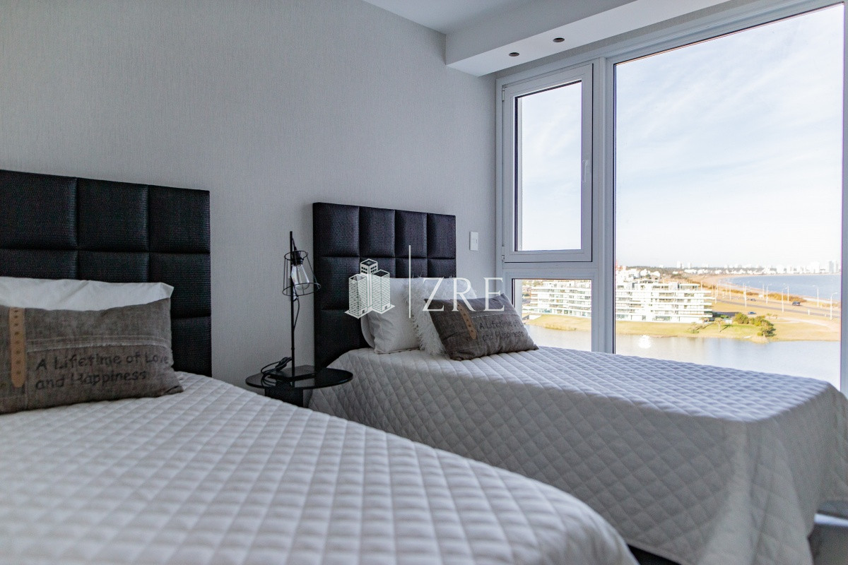 Apartamento ID.343 - Venta Apartamento 3 dormitorios Punta del Este