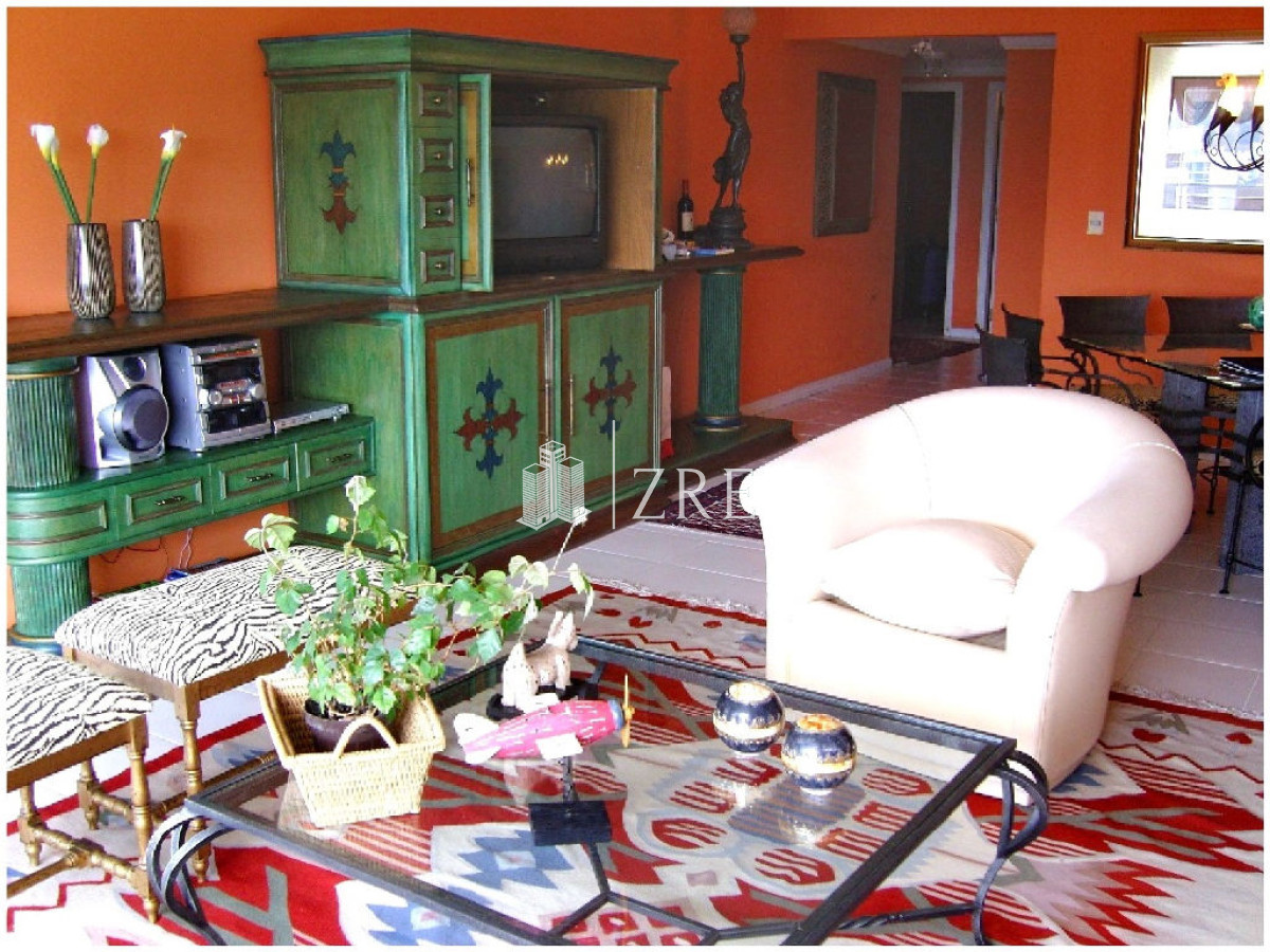 Apartamento ID.422 - Venta Apartamento en Brava, 3 dormitorios *