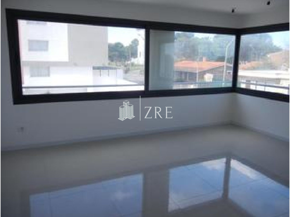 Apartamento ID.406 - Venta Apartamento en Maldonado, 3 dormitorios *