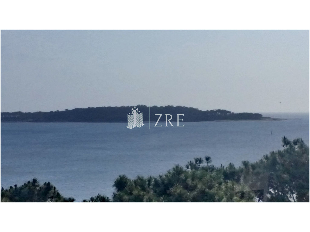 Apartamento ID.408 - Venta Apartamento en venta, primera playa mansa.