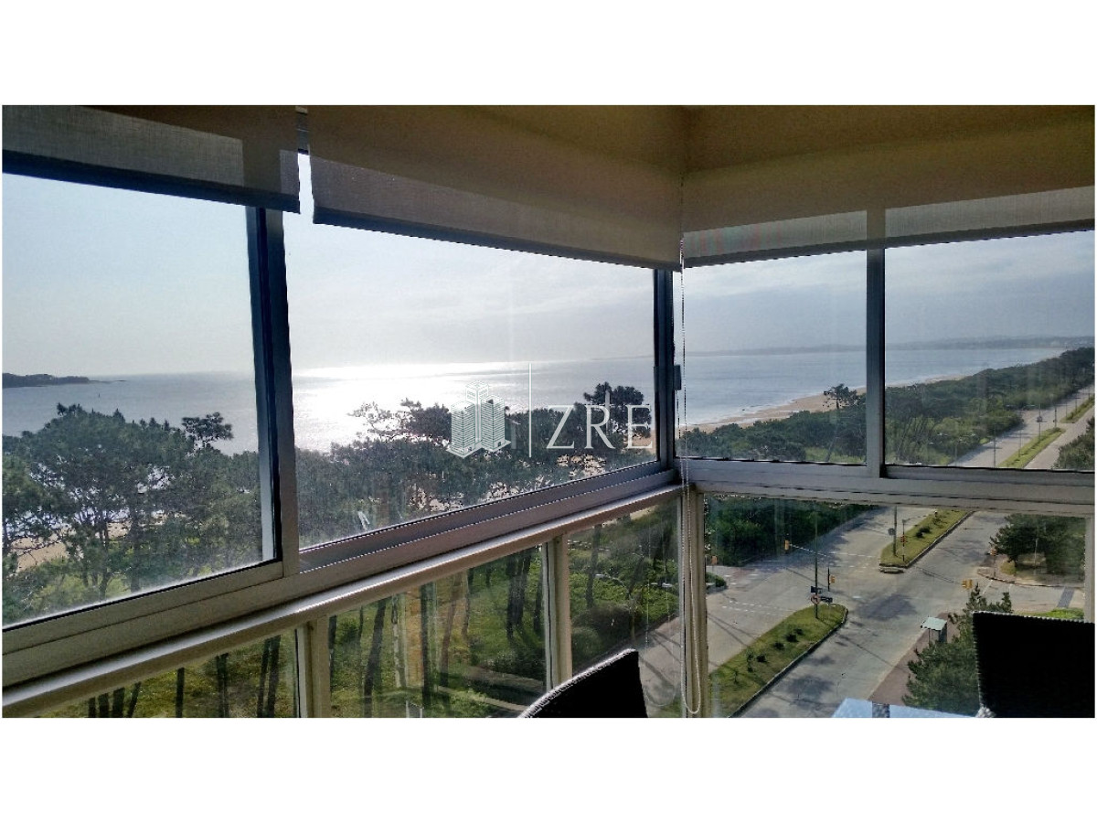 Apartamento ID.408 - Venta Apartamento en venta, primera playa mansa.