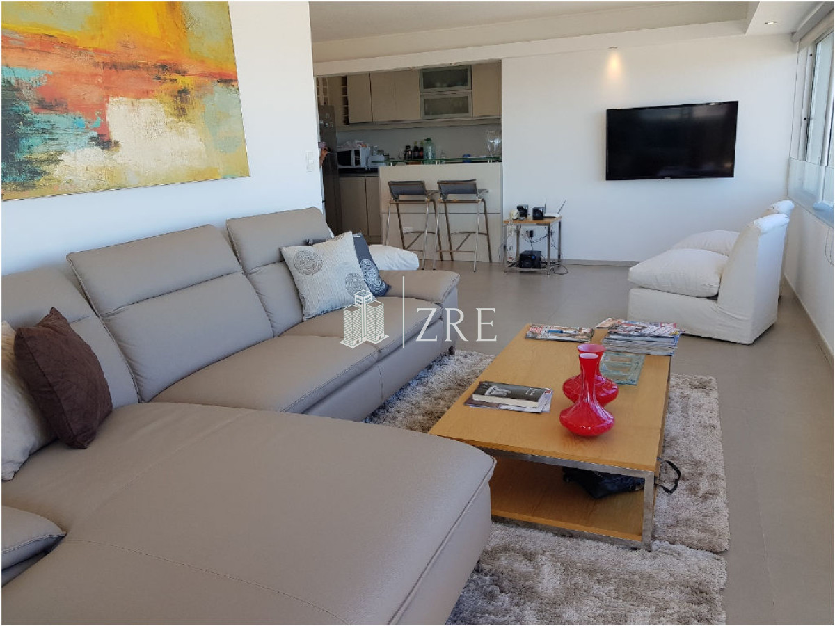 Apartamento ID.435 - Venta apartamento 2 dormitorios Península Punta del Este