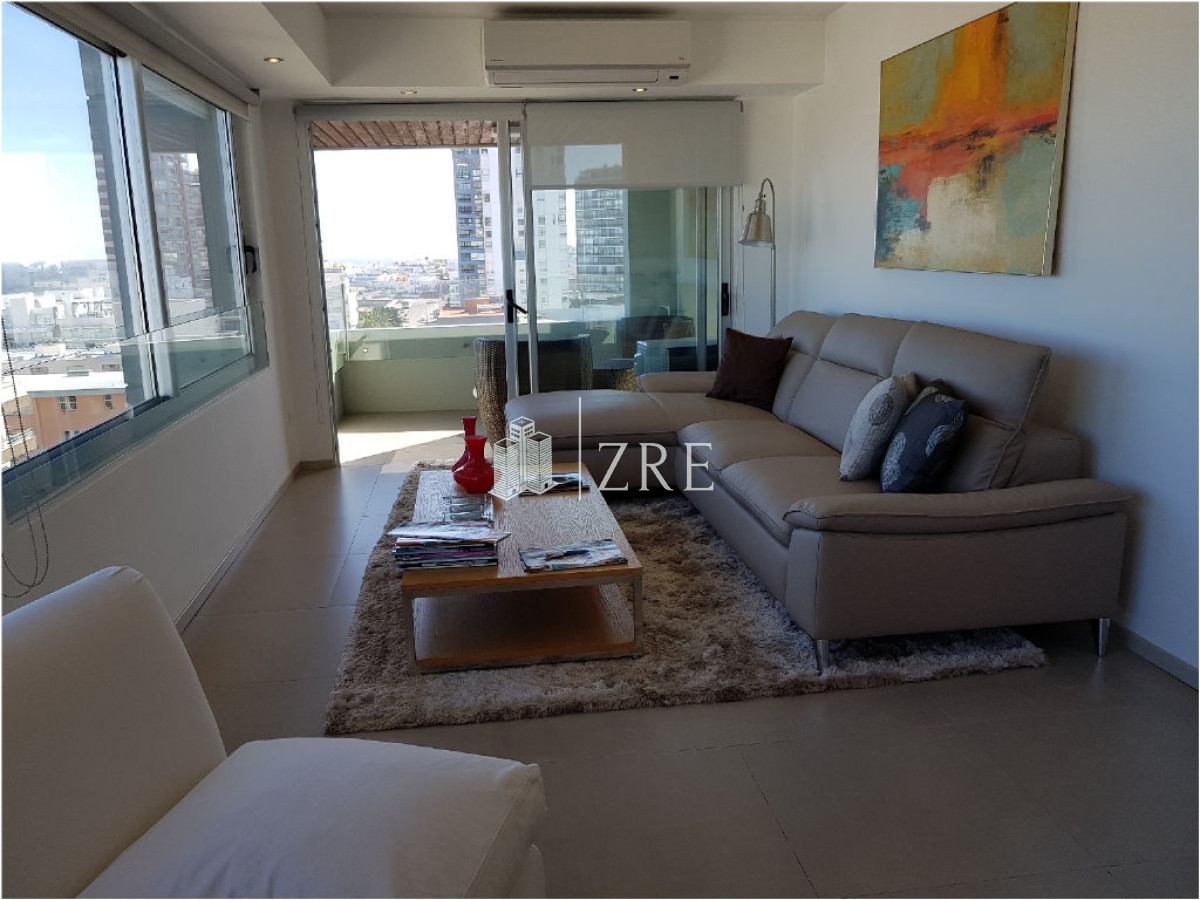Apartamento ID.435 - Venta apartamento 2 dormitorios Península Punta del Este