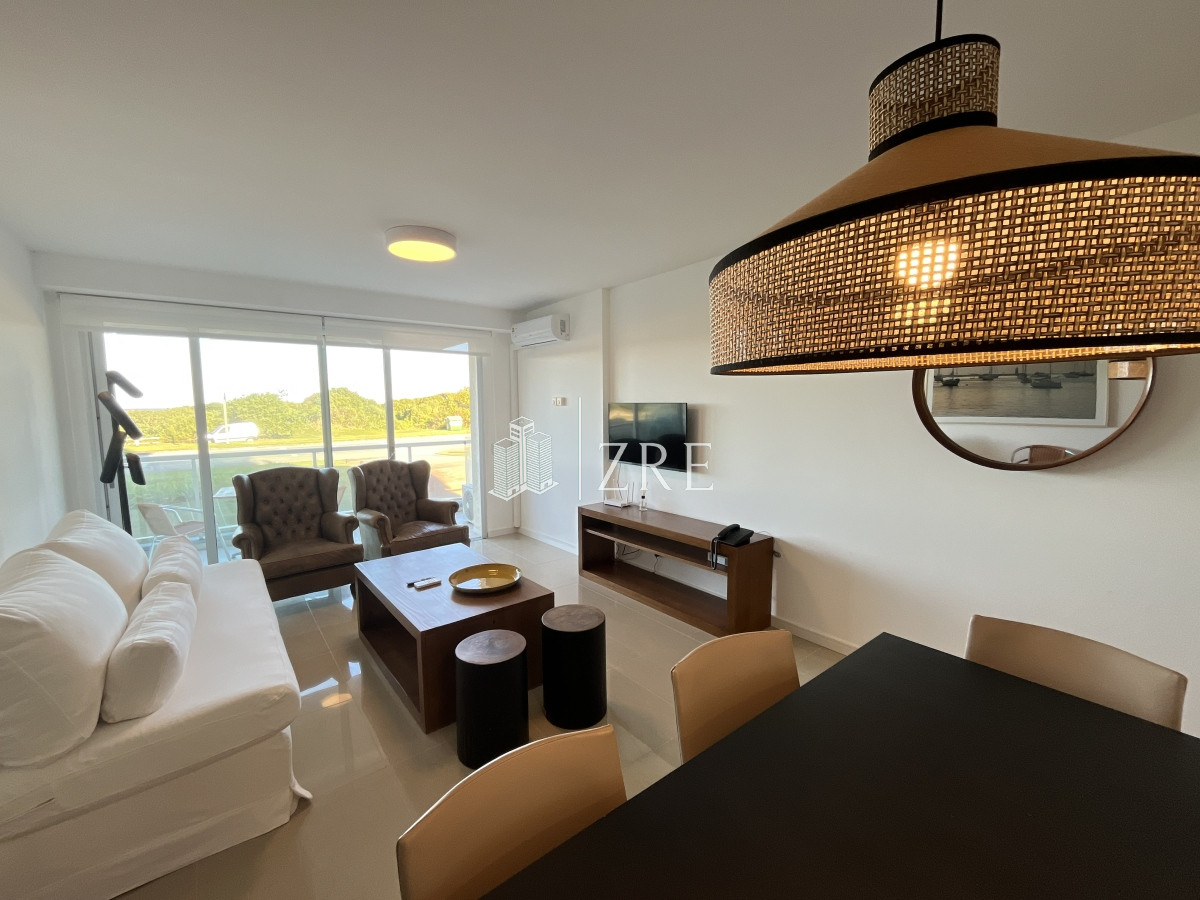 Apartamento ID.233 - Venta apartamento 3 dormitorios playa brava Punta del Este 