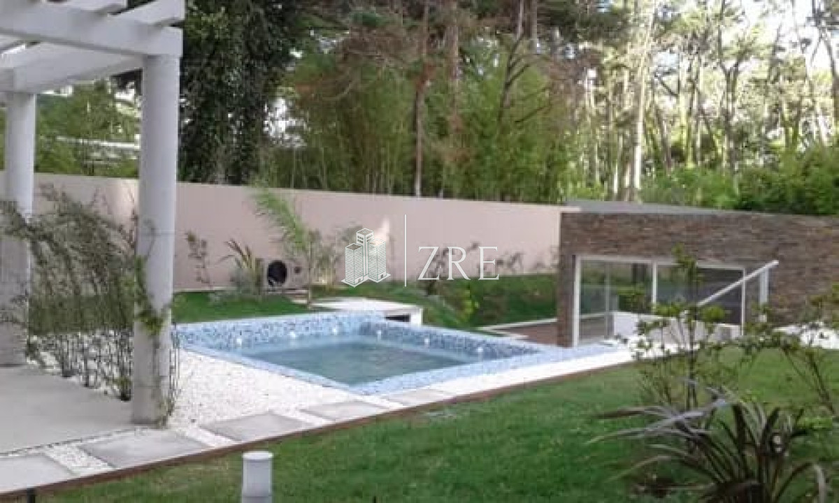 Apartamento ID.147 - Venta Departamento - 2 Dormitorios 2 Baños - Roosevelt 