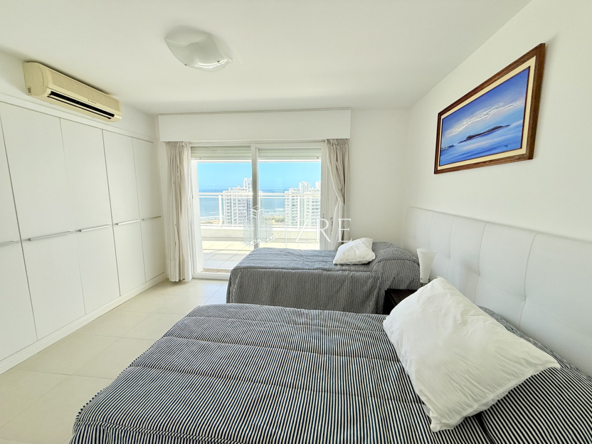 Apartamento ID.783 - Venta Penthouse 3 dormitorios Punta del Este