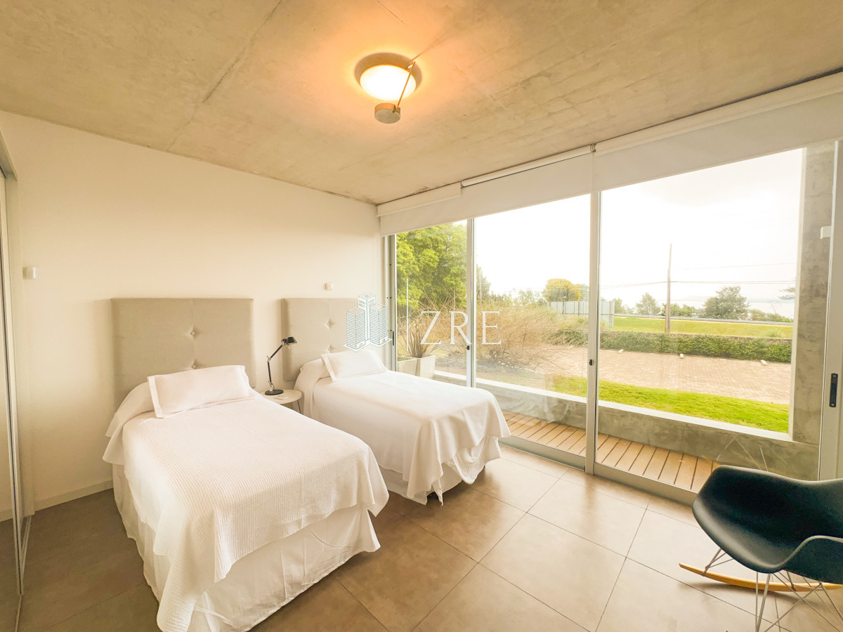 Apartamento ID.574 - Venta Apartamento Punta Ballena, Punta del este 