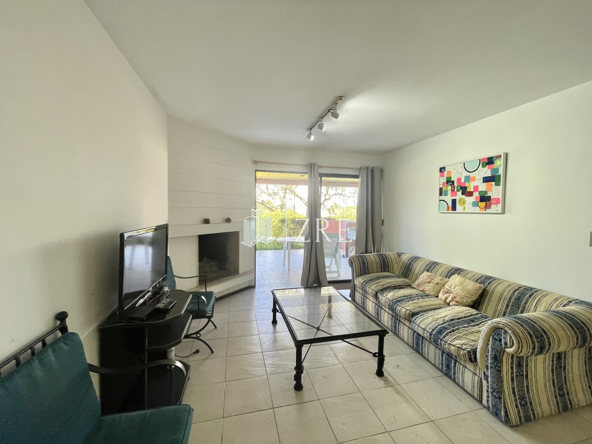 Apartamento ID.188 - Venta Oportunidad Departamento - 3 dormitorios - Playa Mansa - Punta Del Este