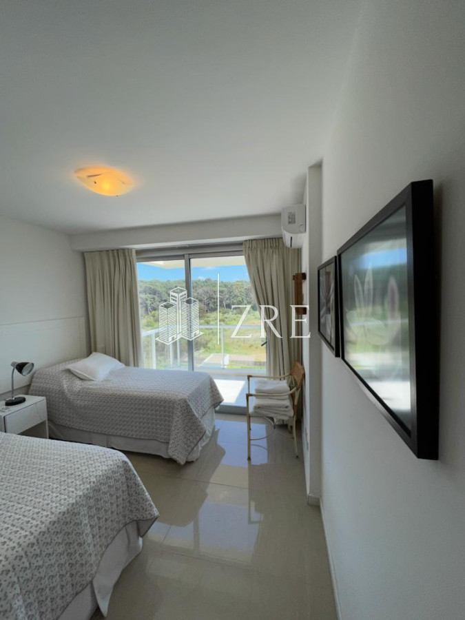 Apartamento ID.116 - Alquiler espectacular apartamento en primera linea - Punta del Este, Brava