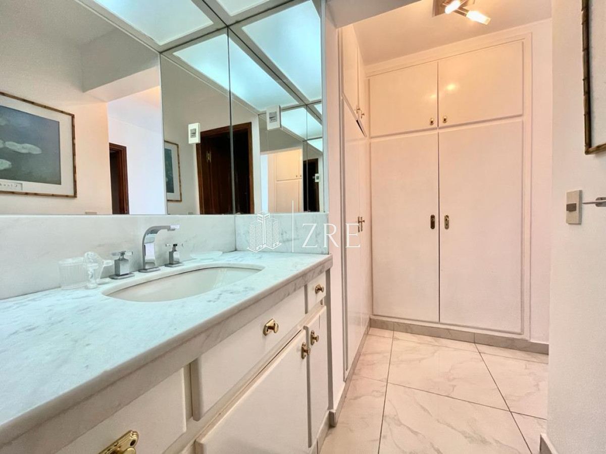 Apartamento ID.245 - PENTHOUSE 2 DORMITORIOS + TERRAZA EXCLUSIVAS VISTAS A PLAYA BRAVA PUNTA DEL ESTE VENTA