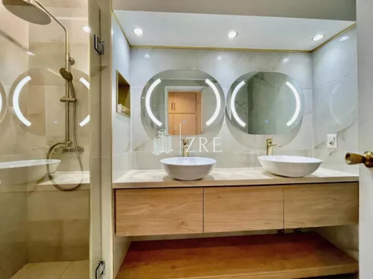 Apartamento ID.642 - Venta de apartamento dos dormitorios . Playa Brava, Punta Del Este.