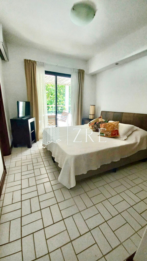 Apartamento ID.175 - Venta - Alquiler Departamento - 3 Dormitorios 3 baños + Servicio - Playa Brava   