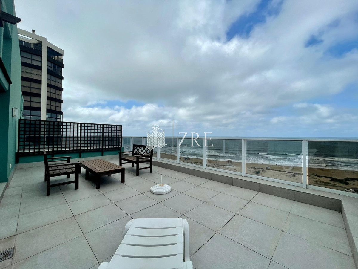 Apartamento ID.491 - Venta penthouse en primera linea de la Brava!