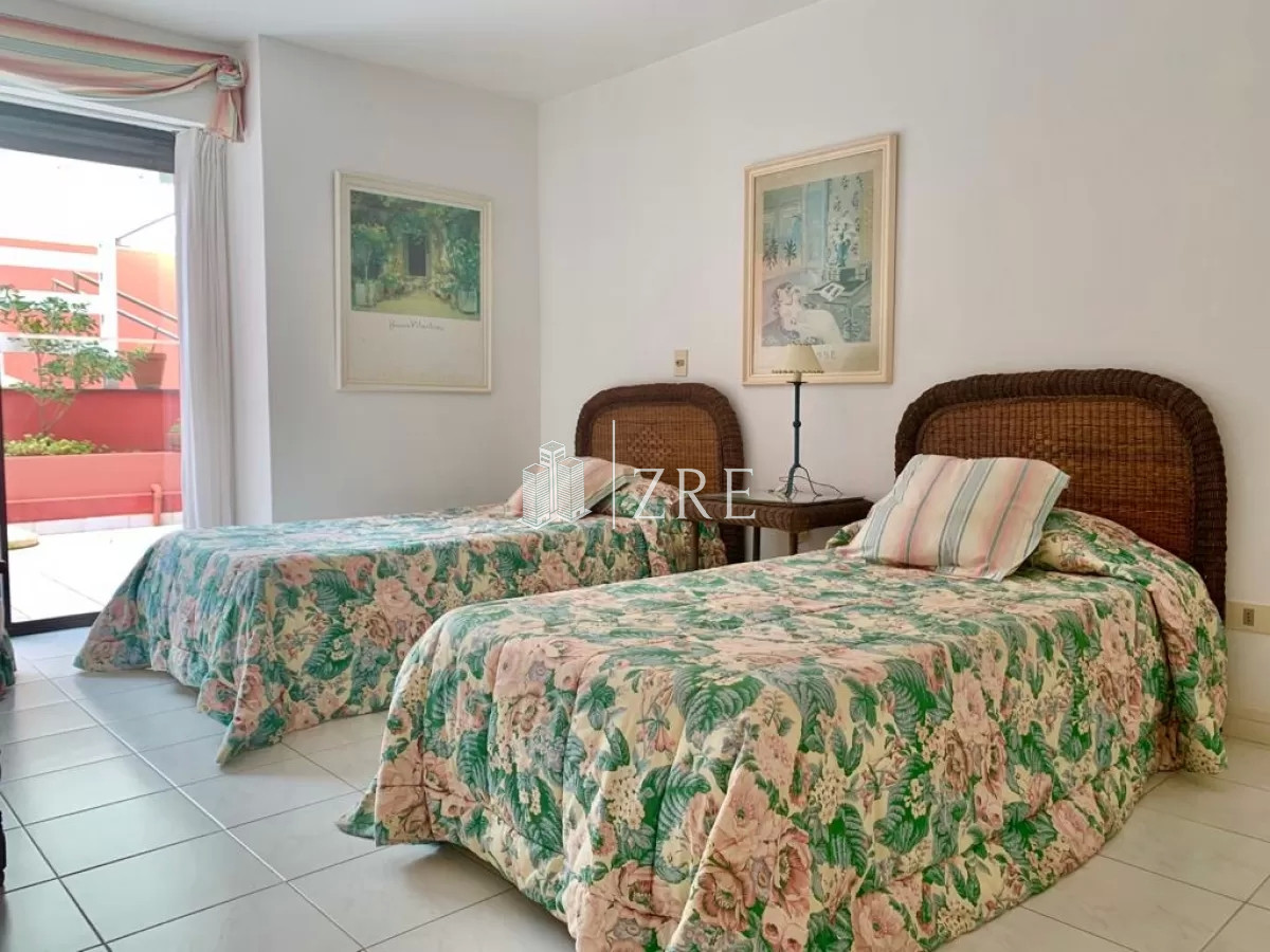 Apartamento ID.297 - Venta apartamento 4 dormitorios  Punta del Este