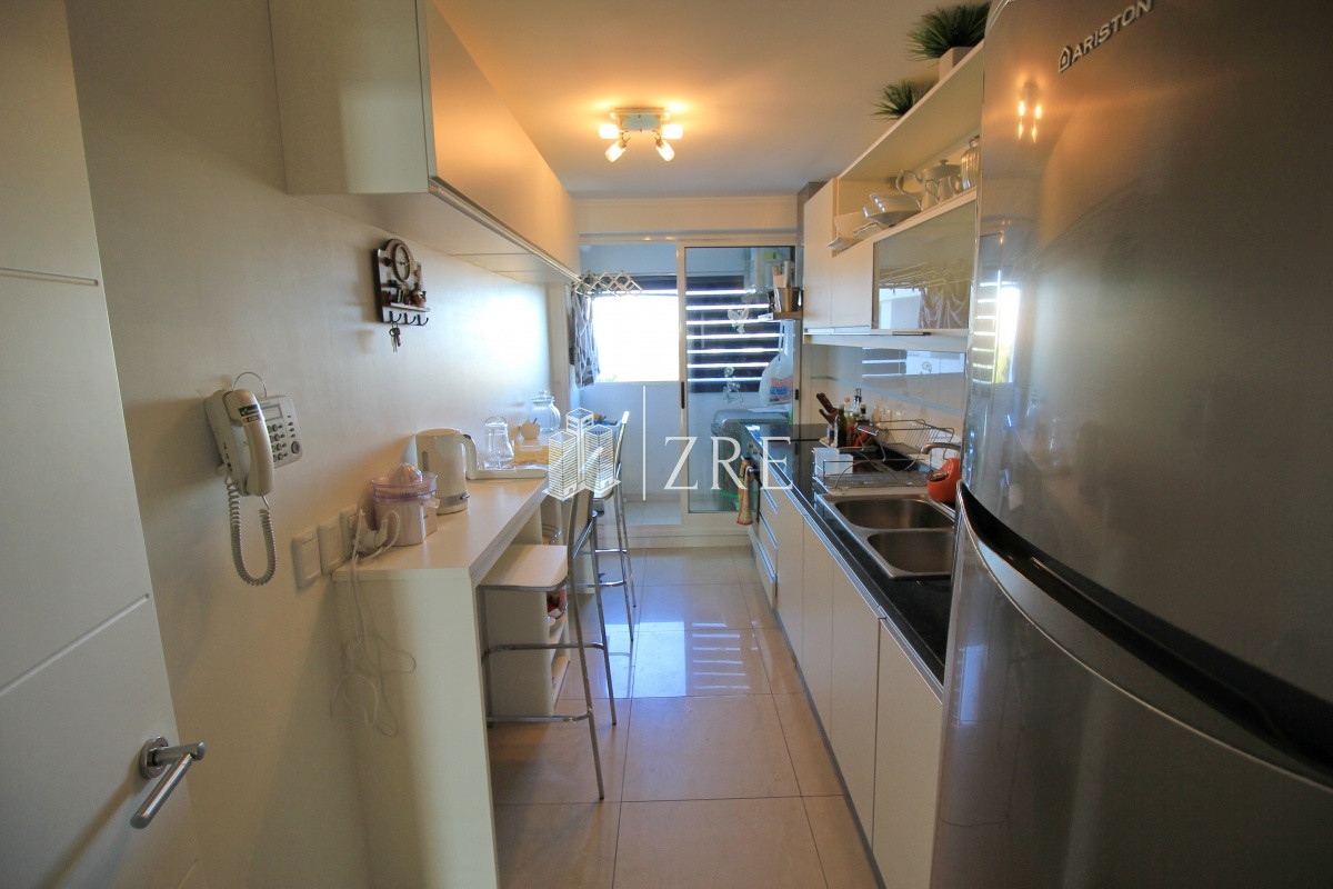 Apartamento ID.412 - Apartamento con servicios en venta y alquiler en Punta del Este, zona Conrad.