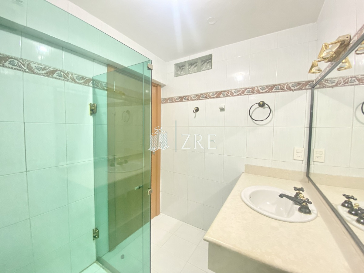 Apartamento ID.279 - Venta apartamento 4 dormitorios playa brava Punta del Este