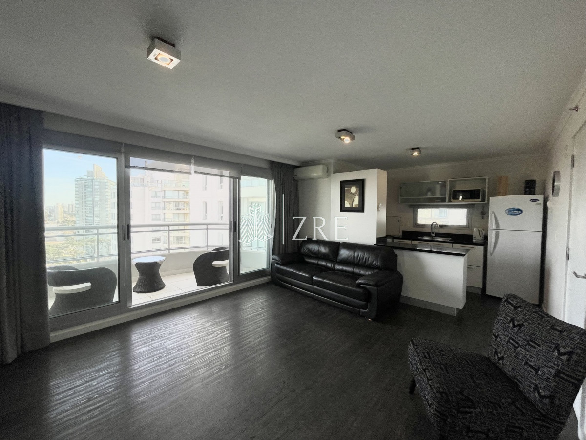 Apartamento ID.191 - Venta Departamento - 1 Dormitorio y 12 - Brava Punta Del Este 