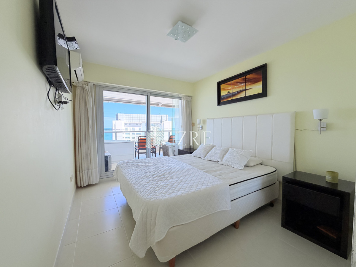Apartamento ID.1264 - Venta apartamento 2 dormitorios. Playa mansa, Punta del Este 