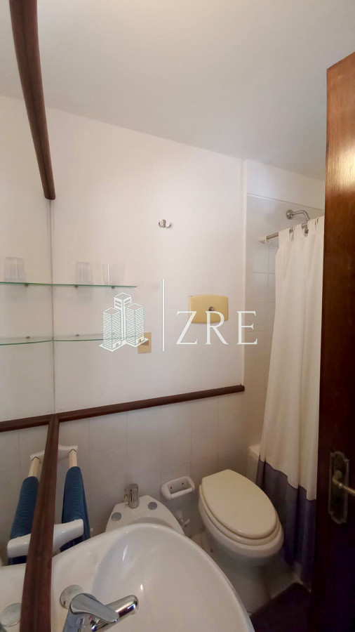 Apartamento ID.175 - Venta - Alquiler Departamento - 3 Dormitorios 3 baños + Servicio - Playa Brava   
