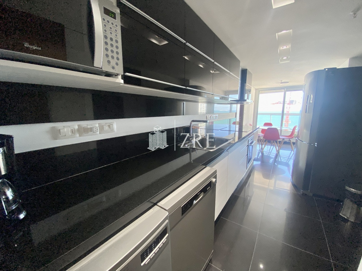 Apartamento ID.244 - Venta apartamento 3 dormitorios punta del este