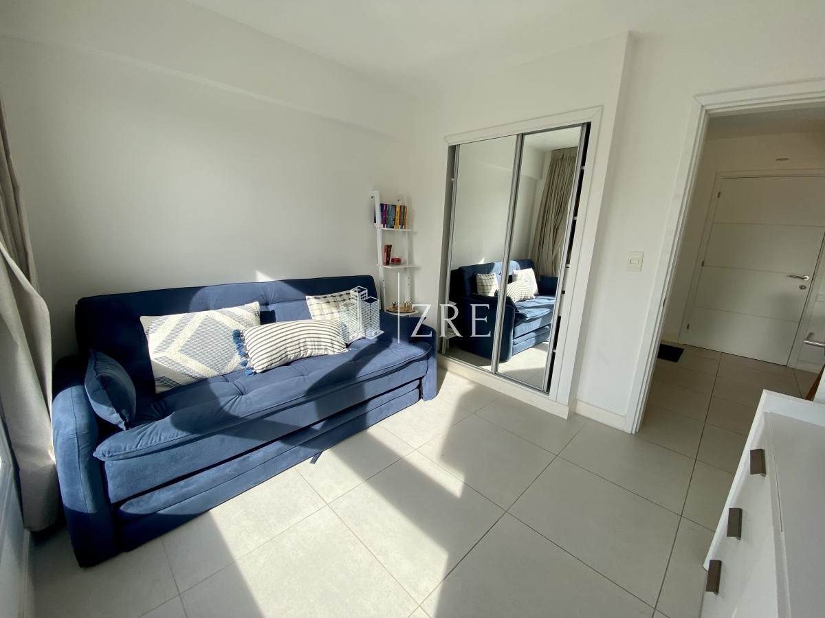 Apartamento ID.294 - Venta 2 dormitorios península Punta del Este.