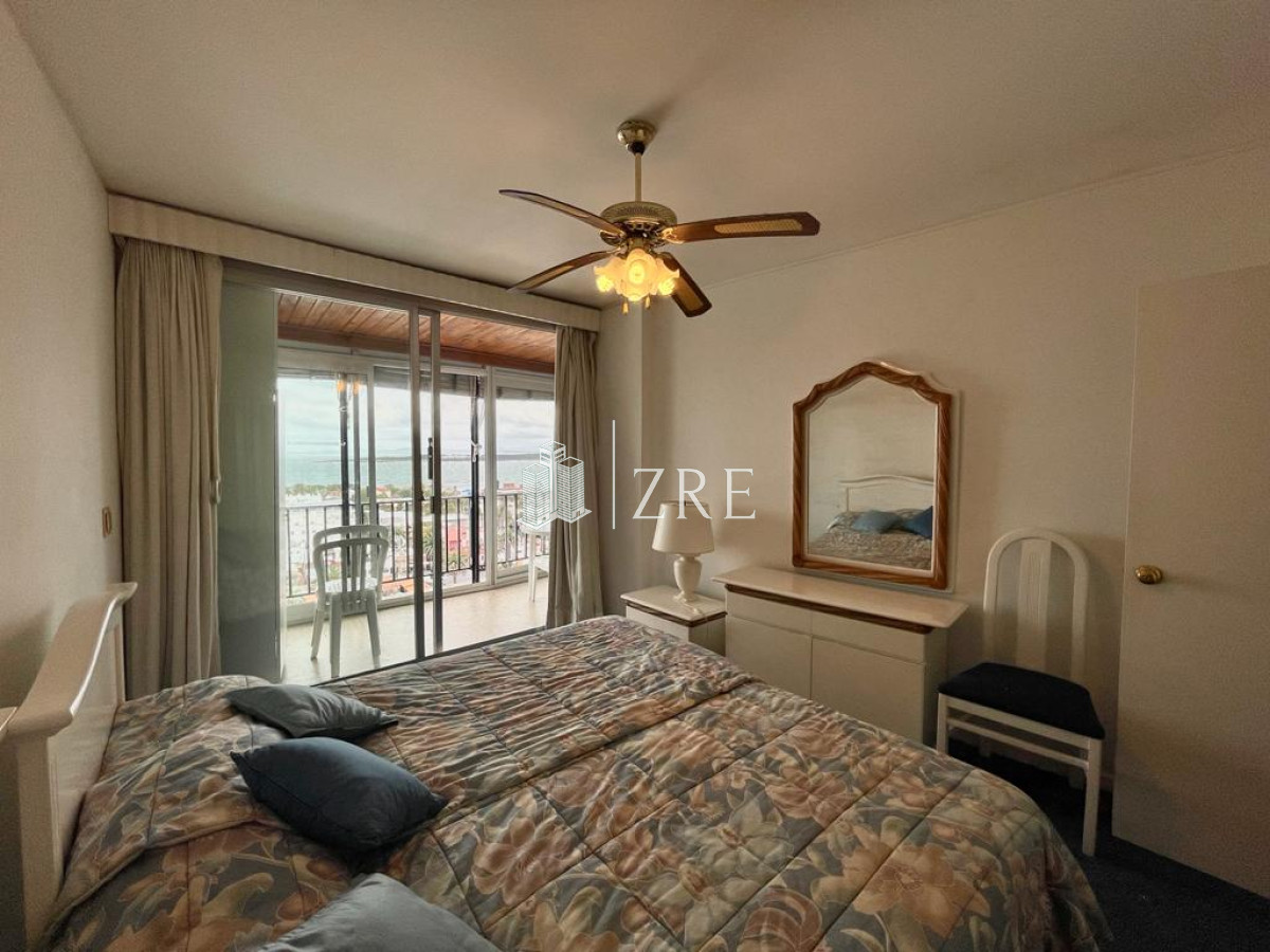 Apartamento ID.237 - Venta Departamento con espectacular vista a isla Gorriti